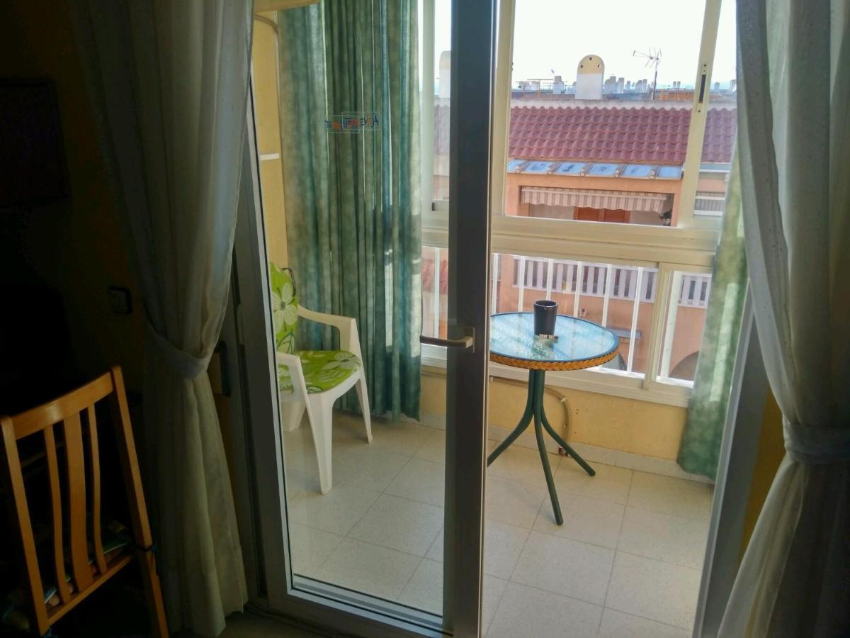Ferienwohnung Apartamento Urbano Arregui Torrevieja Exterior foto