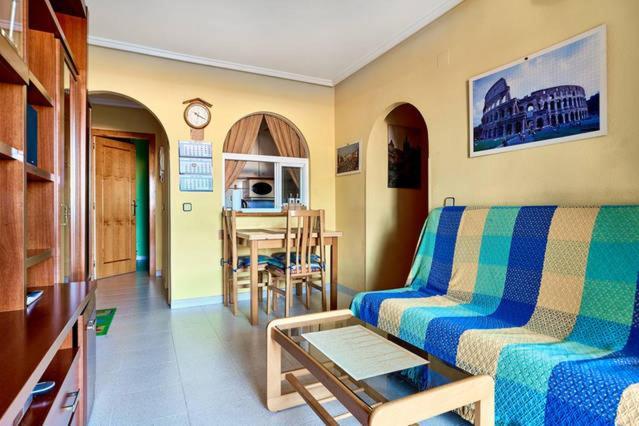 Ferienwohnung Apartamento Urbano Arregui Torrevieja Exterior foto