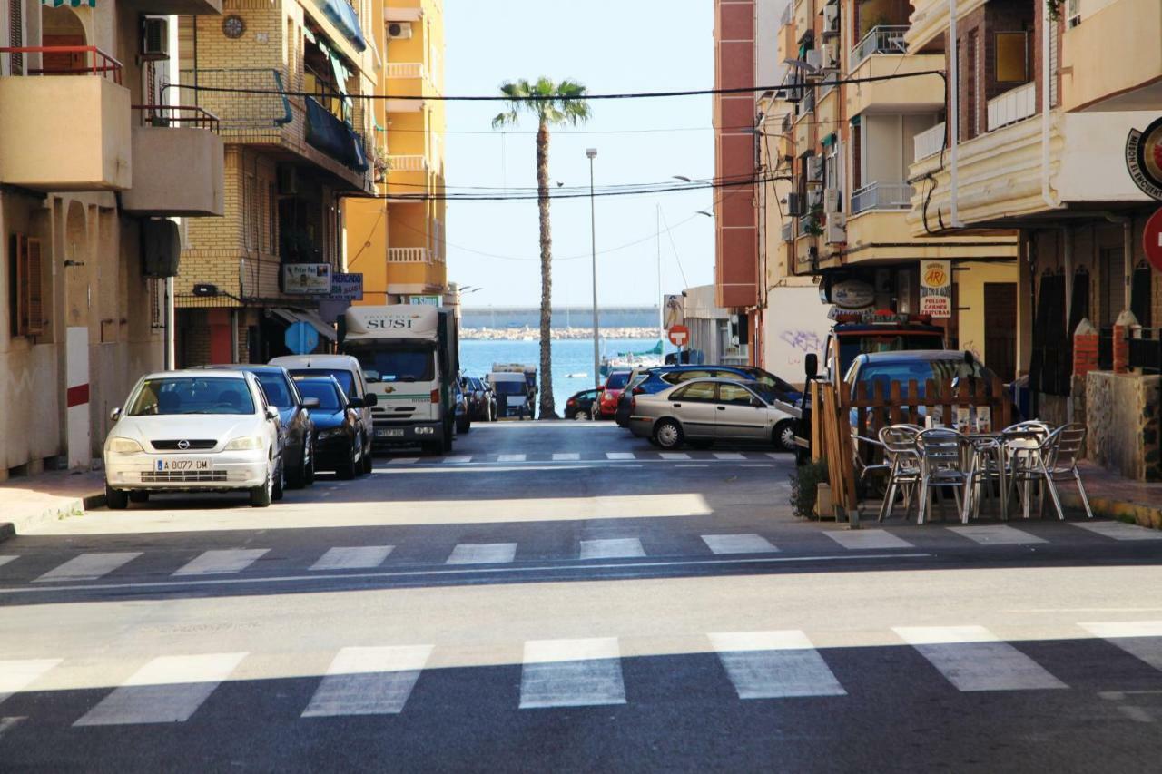 Ferienwohnung Apartamento Urbano Arregui Torrevieja Exterior foto